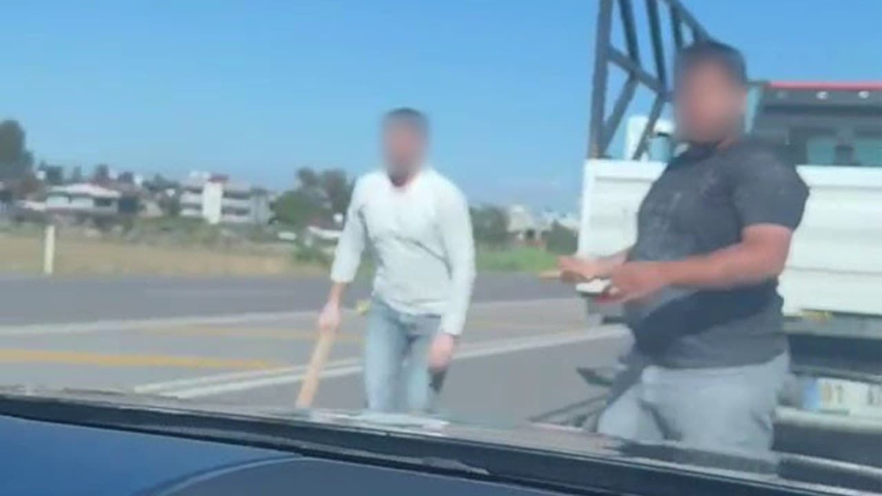 Hatay'da aileli sürücüye sopalı saldırı
