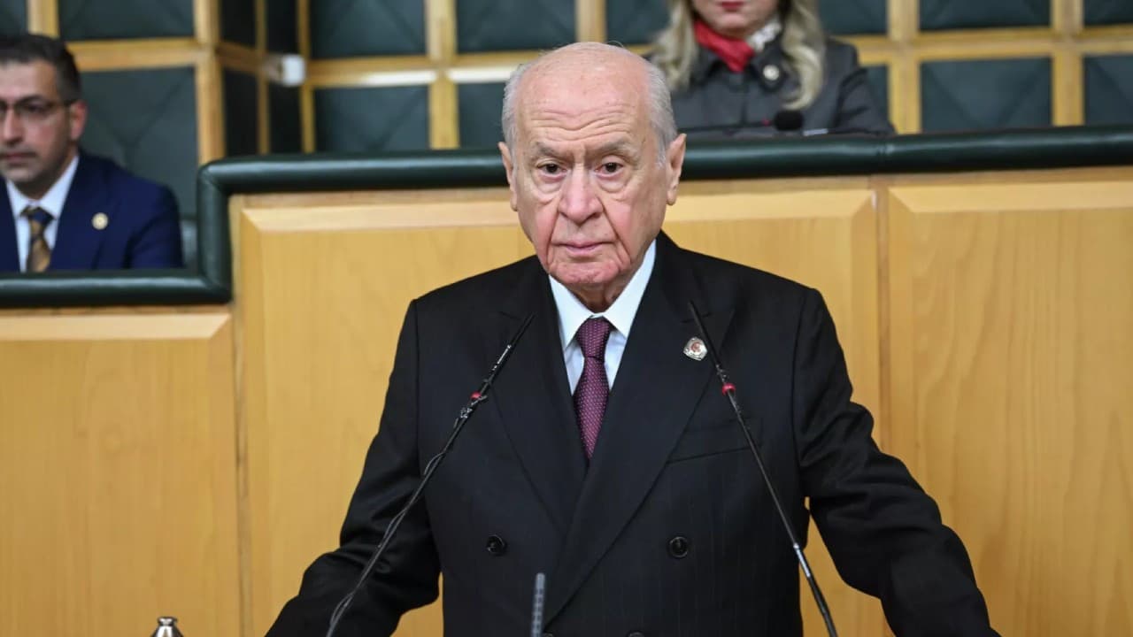 Bahçeli'den CHP'ye 9 Eylül çağrısı