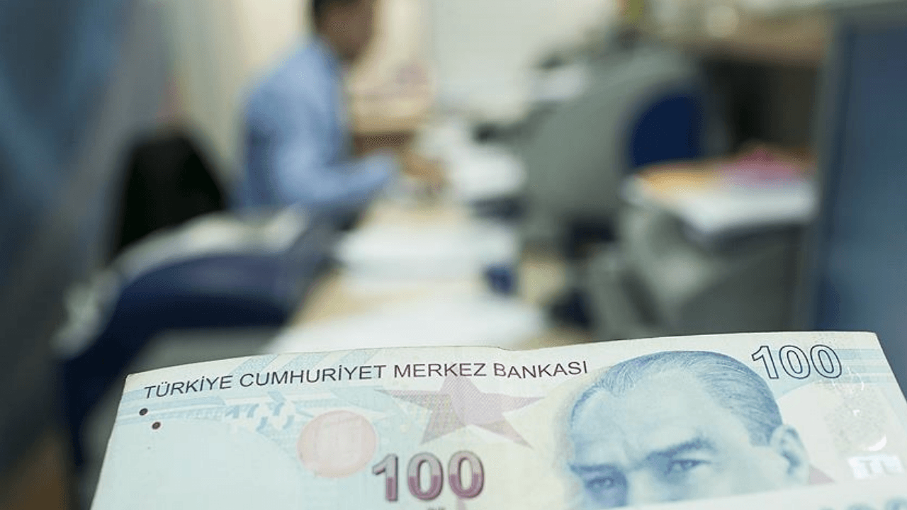 Kurban Bayramı'nda bankaların açılıp açılmadığı merak ediliyor.