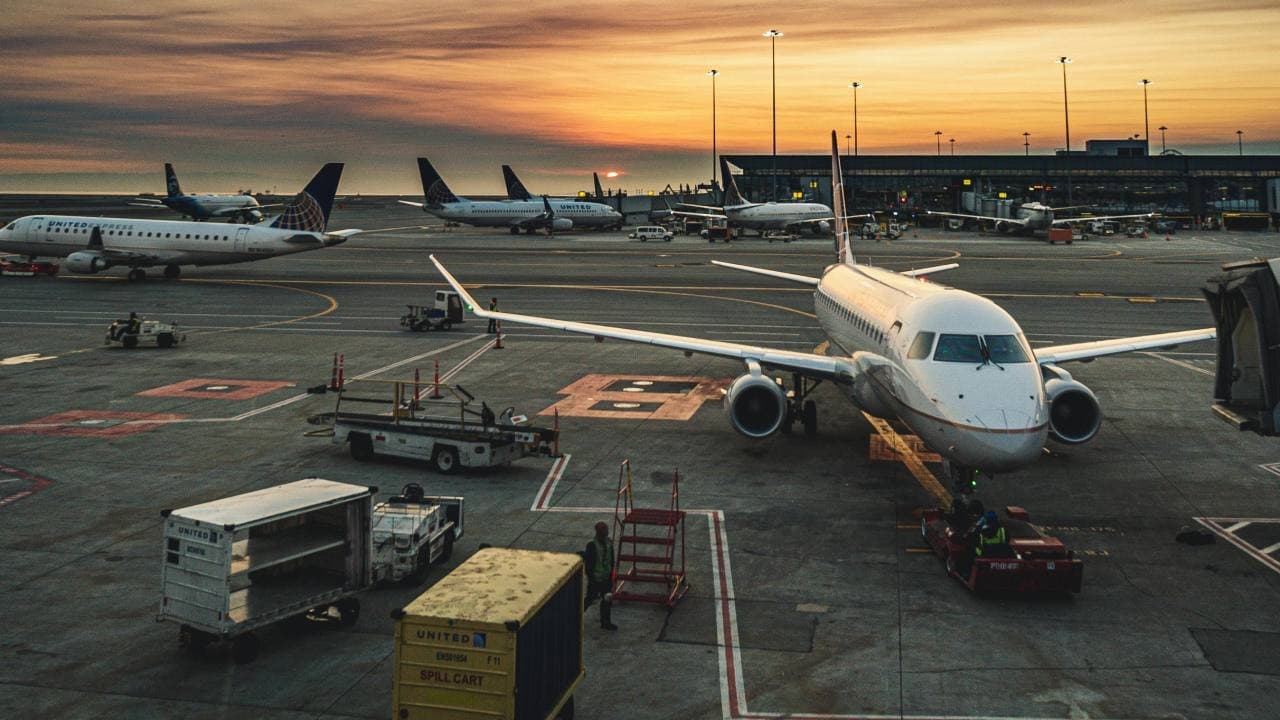 Havacılıkta iflaslar sürüyor: Legend Airlines krize yenik düştü