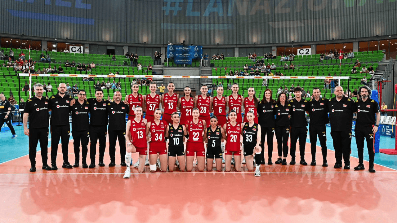 Türkiye, Dominik Cumhuriyeti ile voleybol maçına çıkıyor