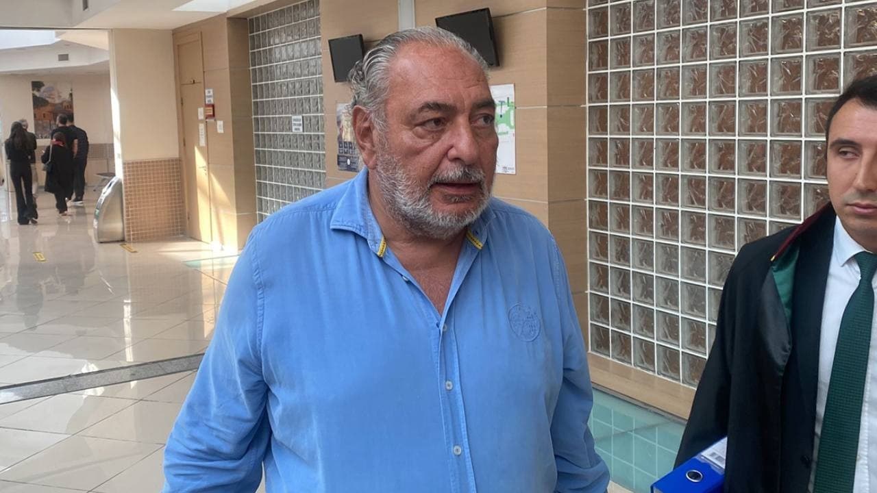 Ünlü televizyoncu Reha Muhtar hayatını kaybetti