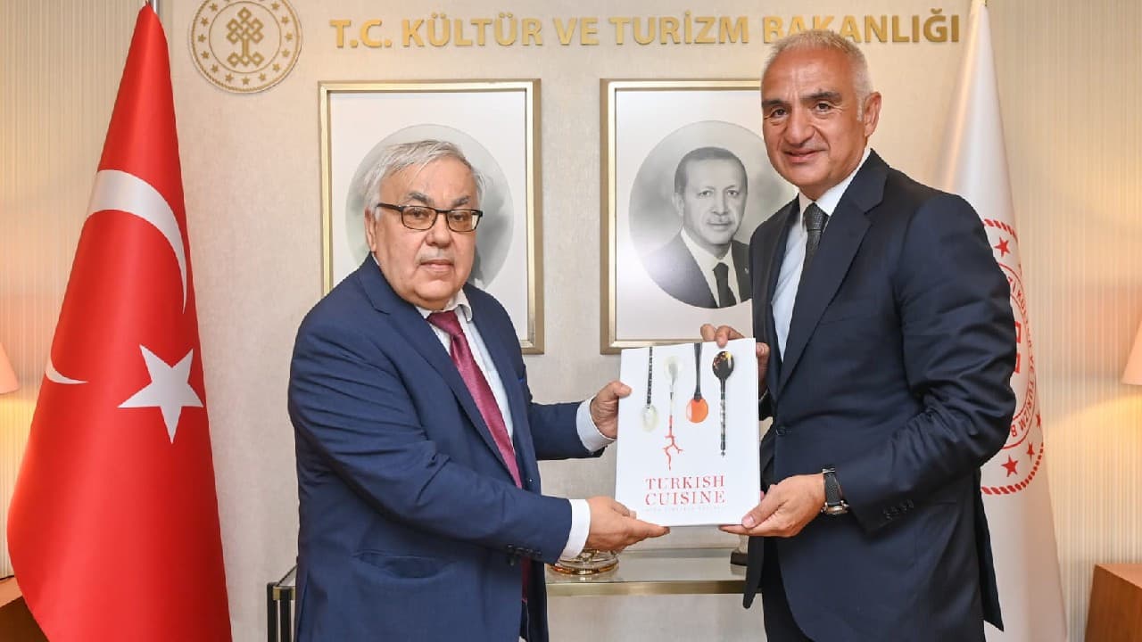 Kültür ve Turizm Bakanı Ersoy, Rus Büyükelçi Verşinin ile görüştü