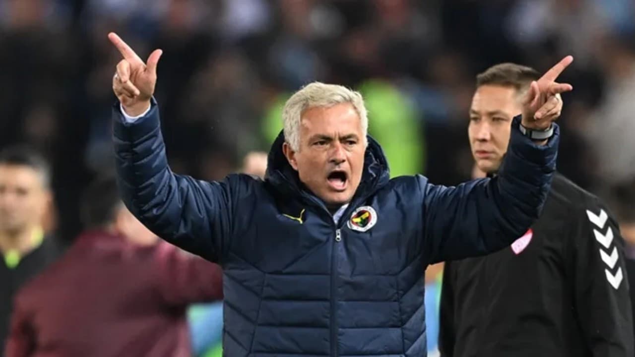 Mourinho, Türkiye'deki disiplin cezalarını AİHM'e taşıdı