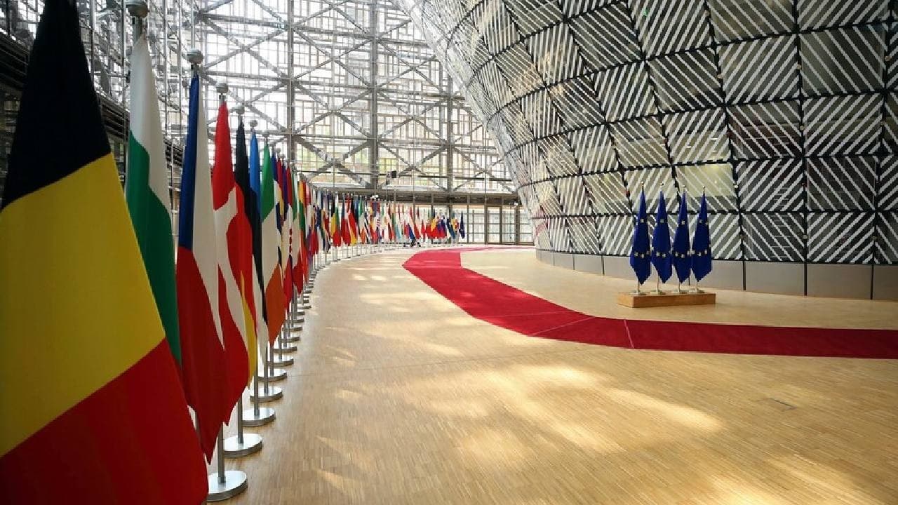 AB, stratejik sektörlerde yabancı yatırımları denetleyecek