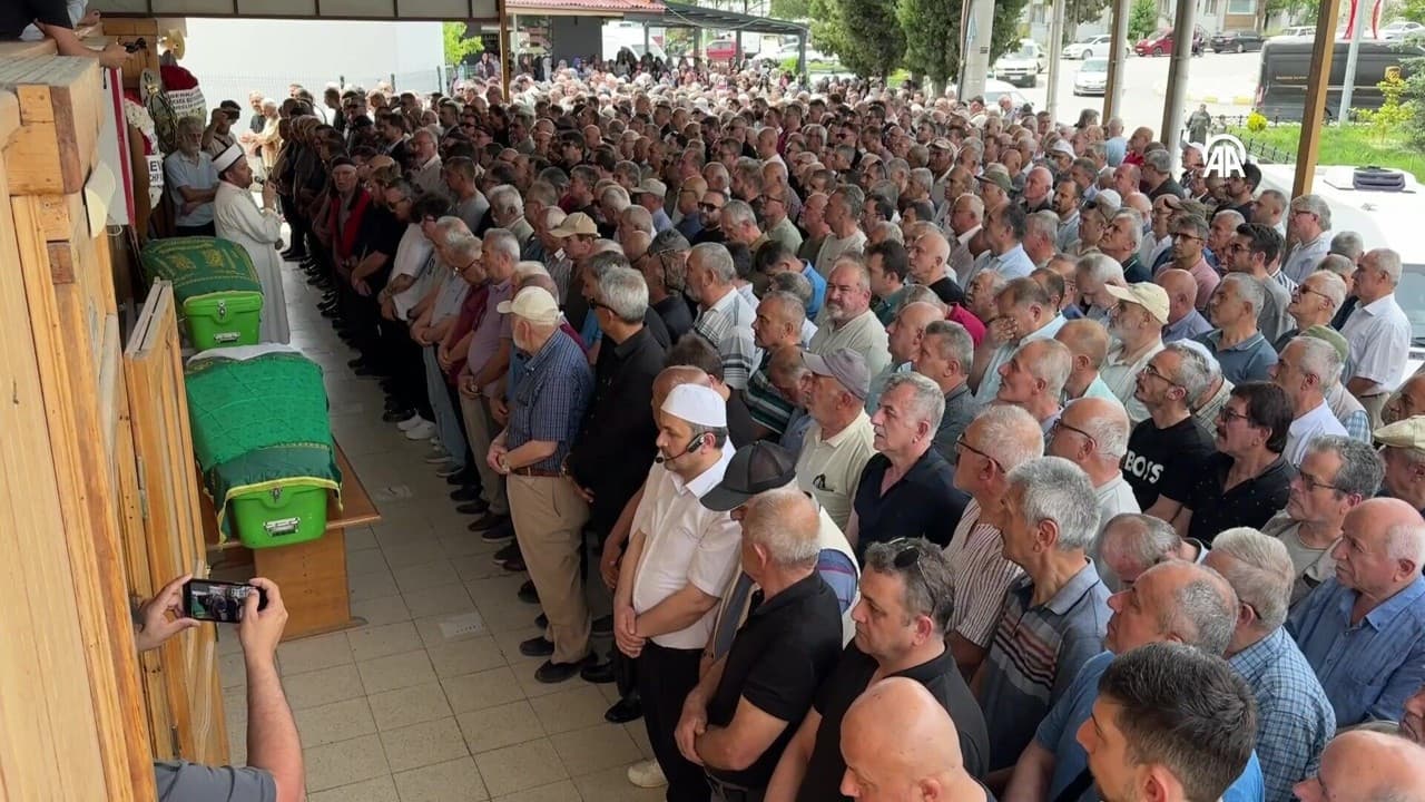 CHP Karabük İl Başkan Yardımcısı Mustafa Erten'in cenazesi defnedildi