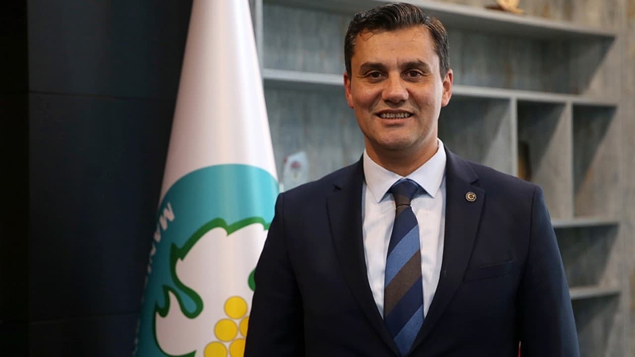 Ferdi Zeyrek, vefatının birinci yılında anıldı