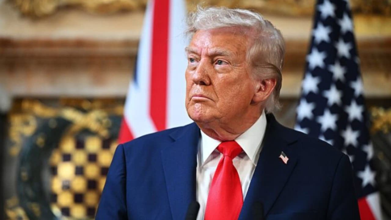 Trump, İran'a yeni tehditte bulundu: Bedel ödeyecekler