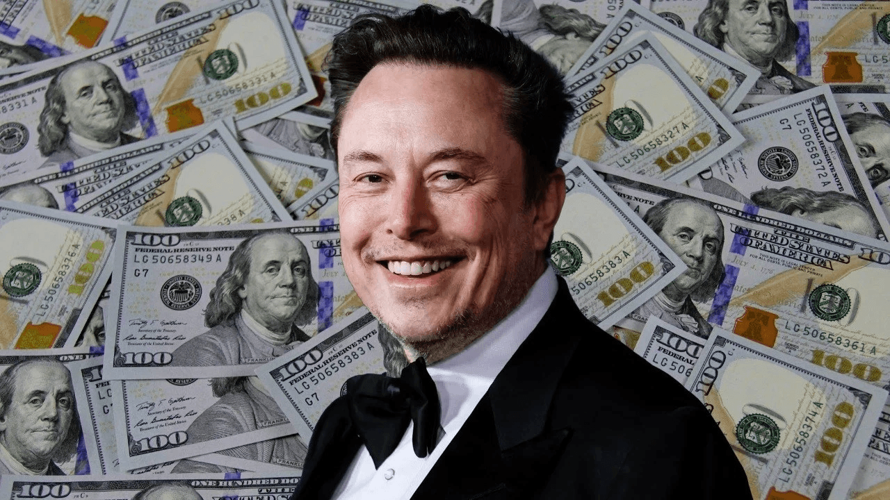 Elon Musk, SpaceX'in halka arzıyla dünyanın ilk trilyoneri oldu