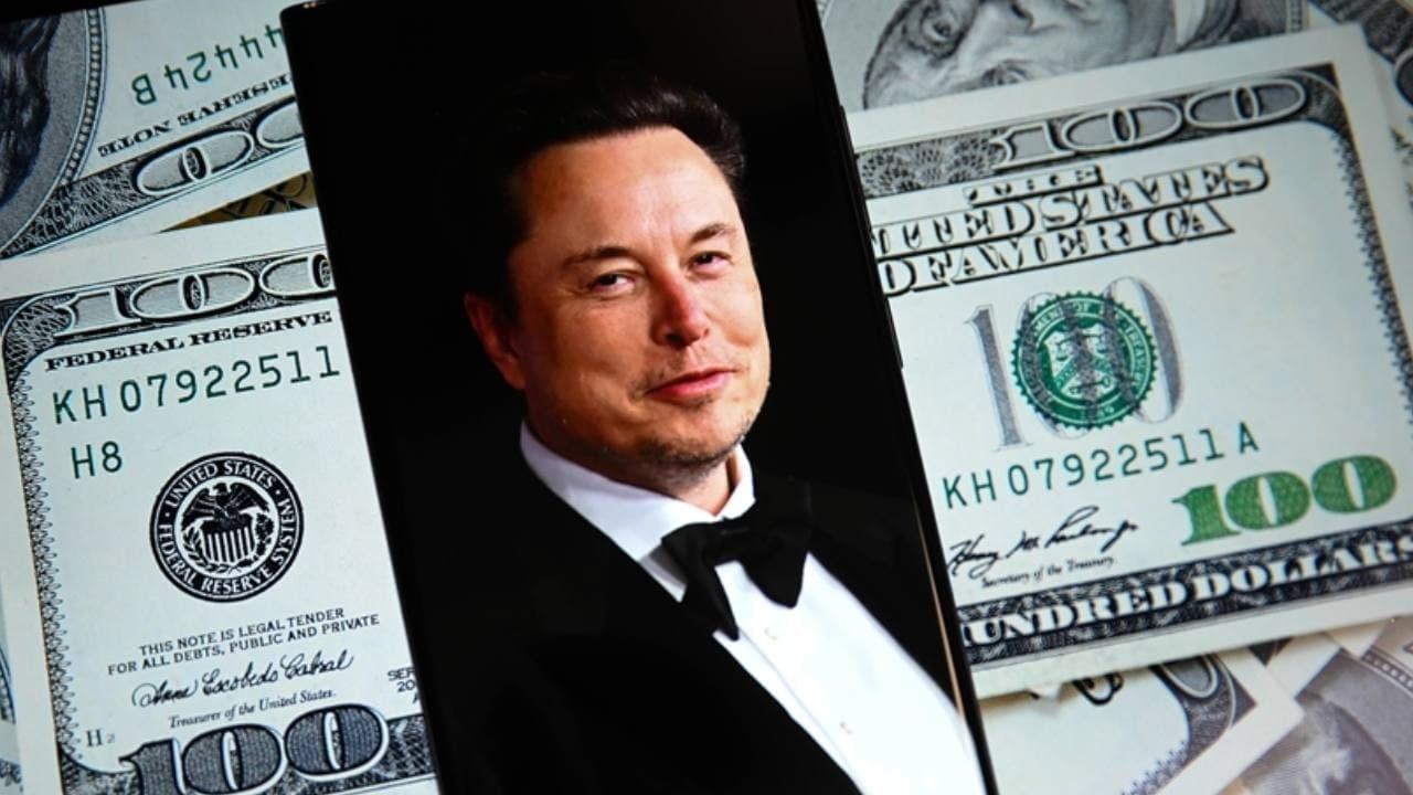 Elon Musk, 1,11 trilyon dolarlık servetiyle dünyanın ilk trilyoneri oldu