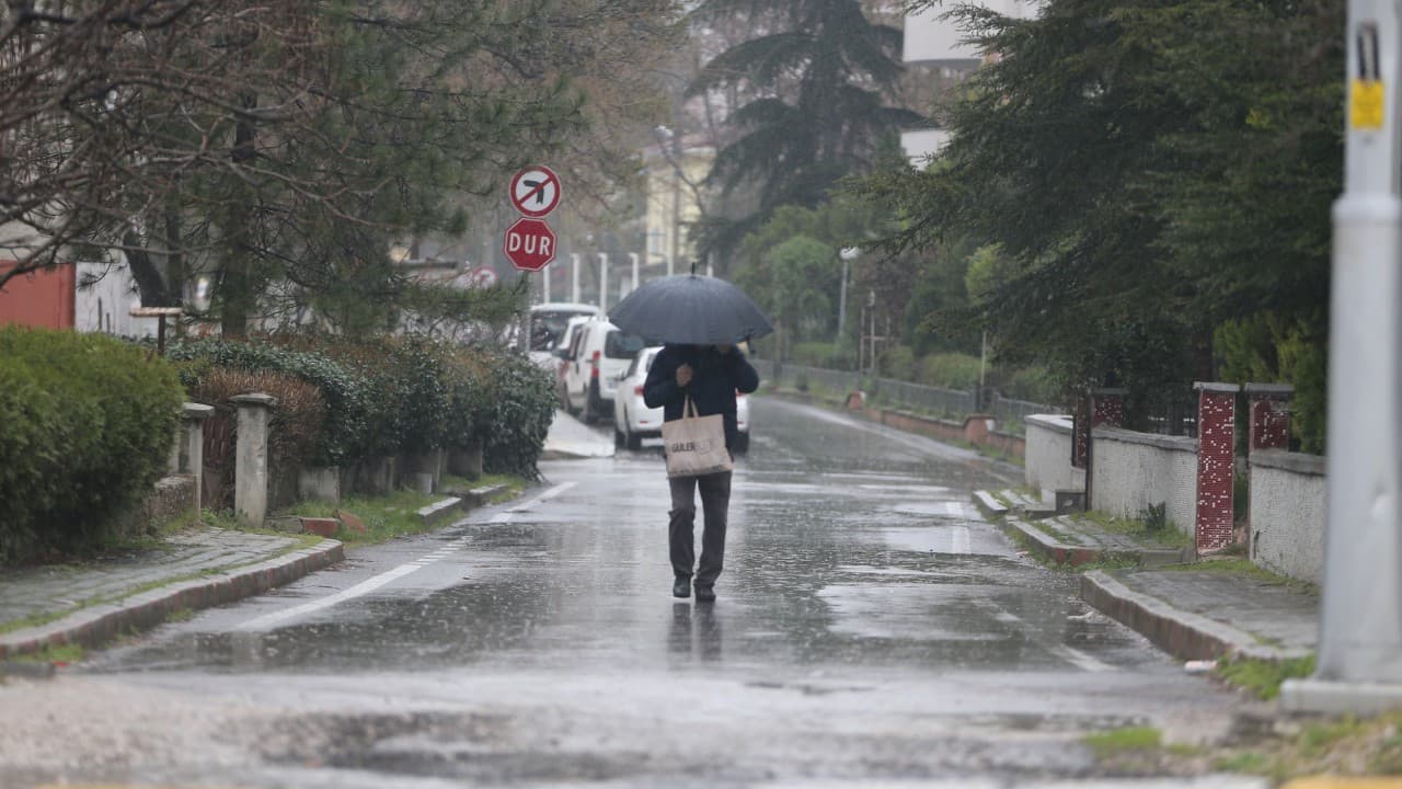 Meteoroloji'den yağış ve sıcaklık düşüşü uyarısı