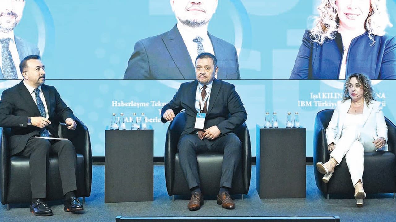 Teknoloji liderleri Türkiye'de dijital dönüşüm konusunu ele aldı