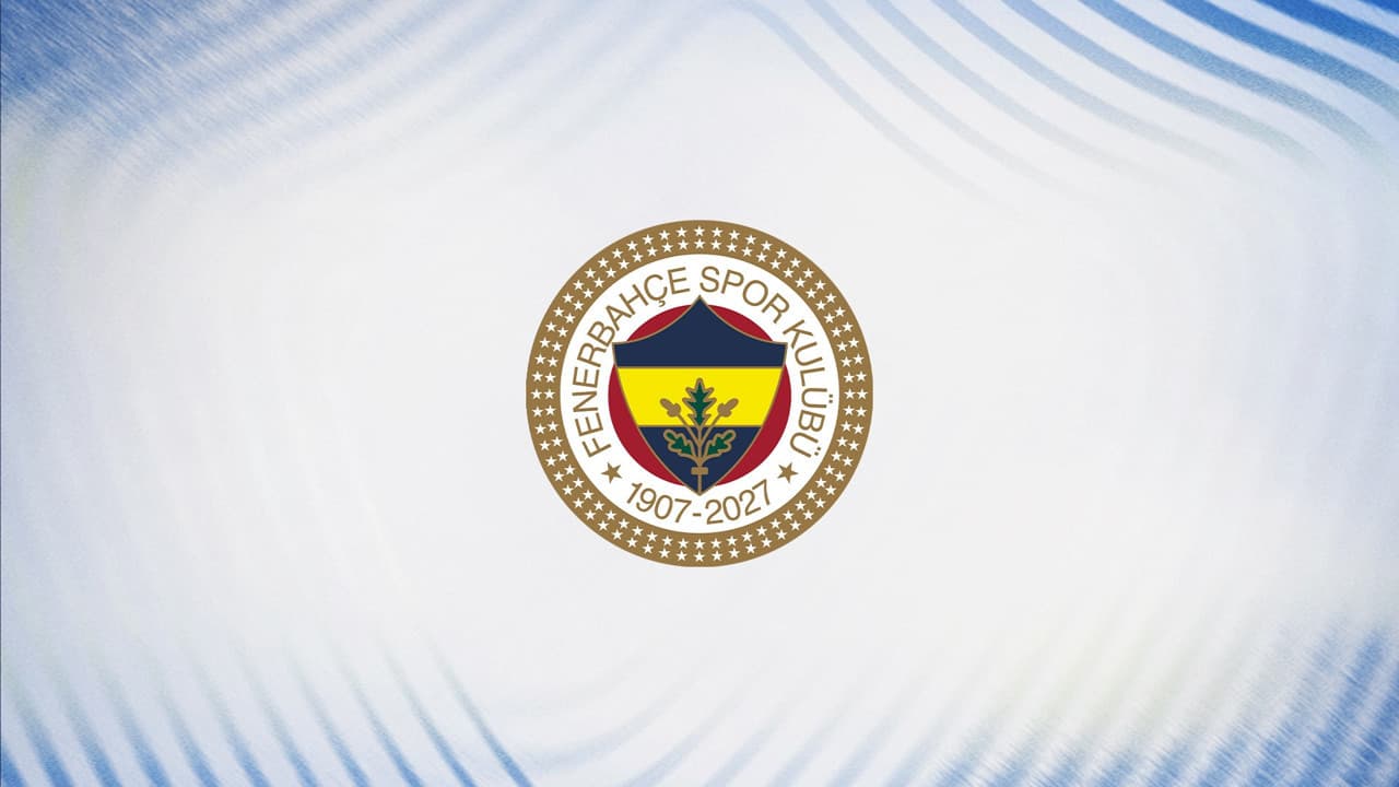 Fenerbahçe yeni teknik direktörünü bugün açıklayacak.