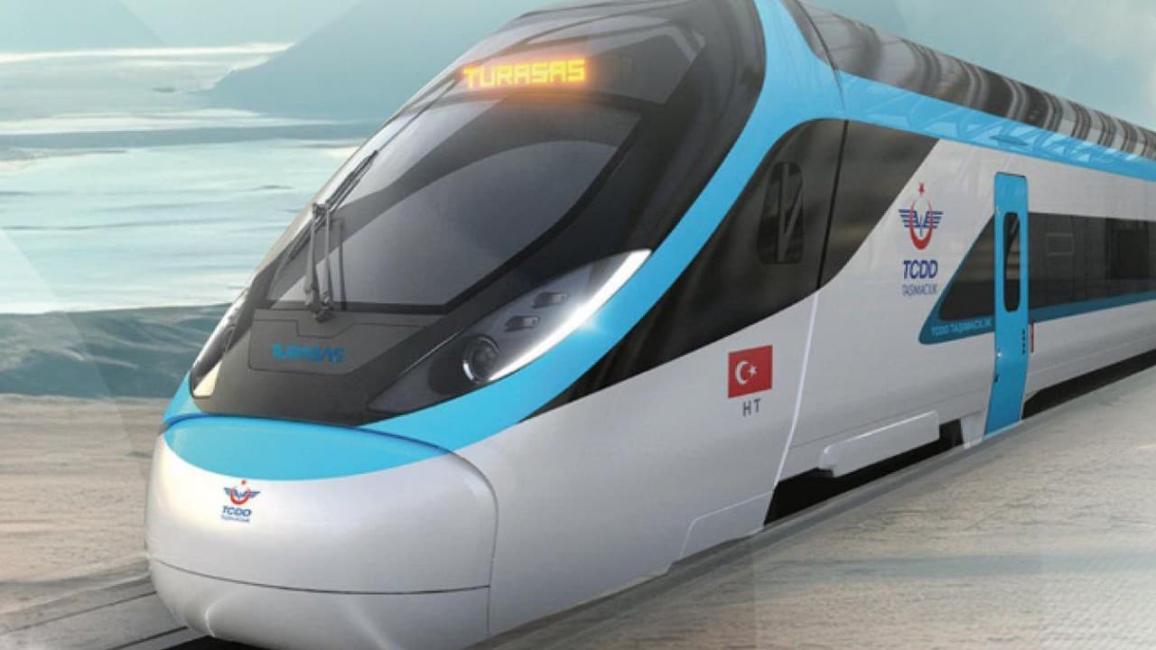 Mersin'de demiryolu yatırımları hız kazanıyor