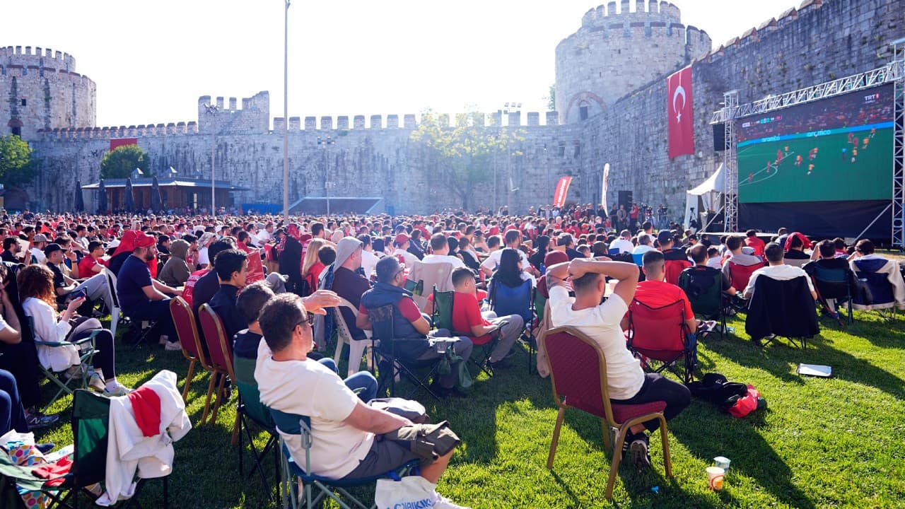 YKS nedeniyle milli maç için meydan buluşmaları yasaklandı