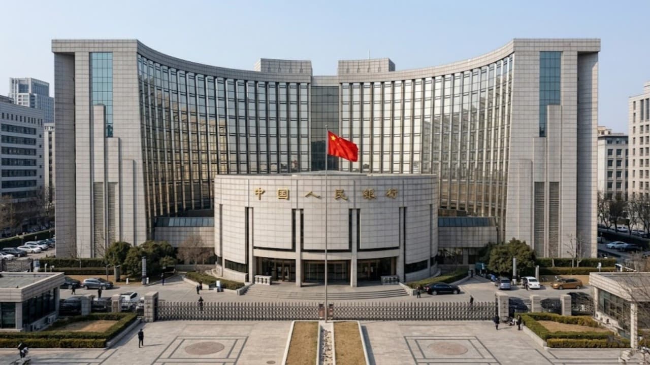 Çin Merkez Bankası faiz oranlarını sabit bıraktı