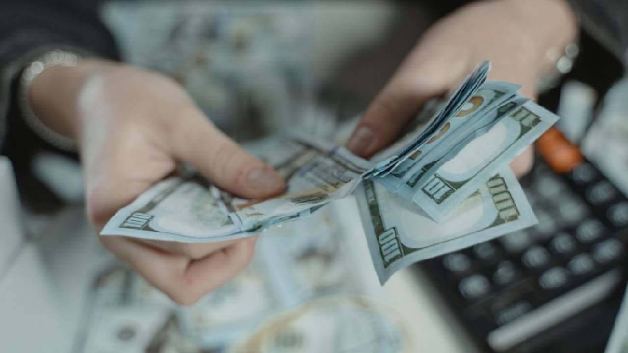Milyonerlerin en çok hangi meslek grubundan çıktığı belirlendi
