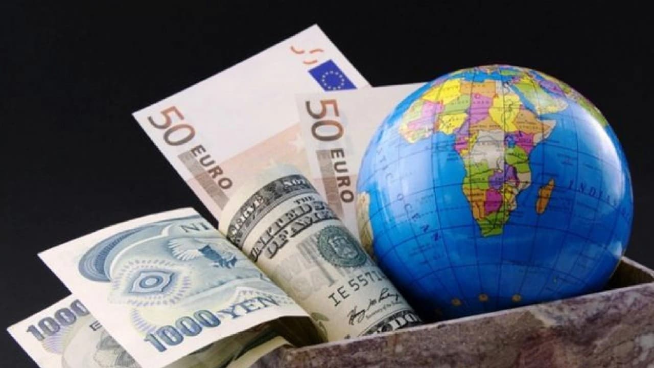 Küresel ticarette belirsizlik artıyor: 2026'da 380 milyar dolarlık kayıp riski