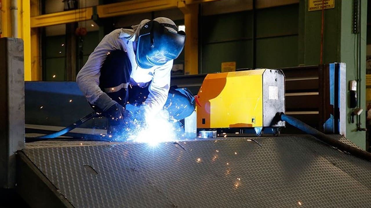 ABD'de imalat sanayi 49 ayın en yüksek seviyesine ulaştı