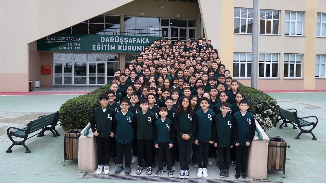 Darüşşafaka, Dünyanın En İyi Okulu Ödülleri'nde finale kaldı