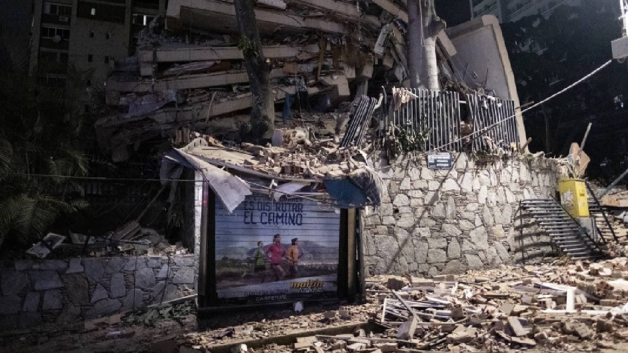Venezuela'da art arda depremler şehirleri yerle bir etti