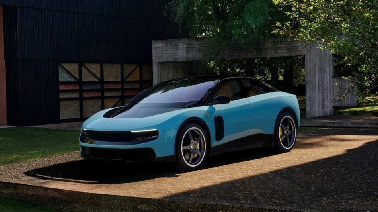 Ferrari'nin pazarlama yöneticisi istifa etti