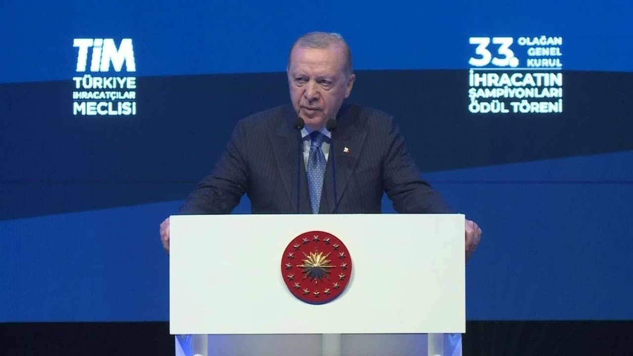 Cumhurbaşkanı Erdoğan ihracatçılar için reeskont kredisi limitini artırdı