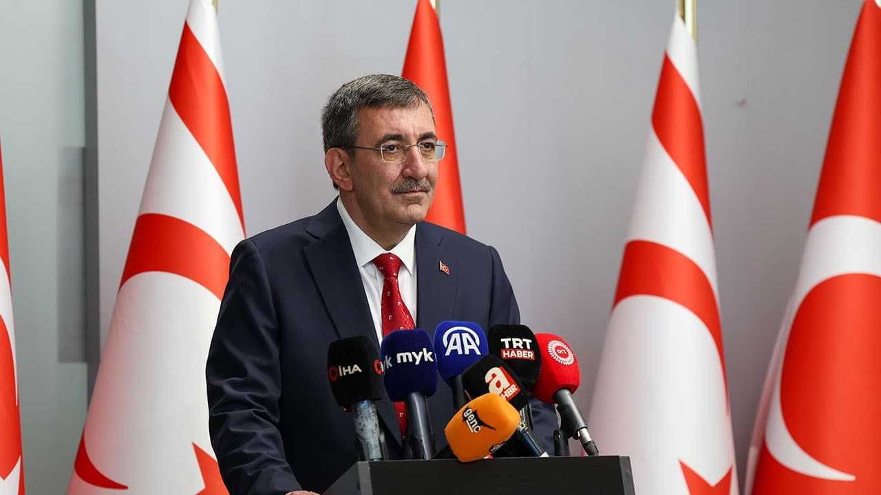 Cumhurbaşkanı Yardımcısı Yılmaz, Avrupa Parlamentosu kararını reddetti