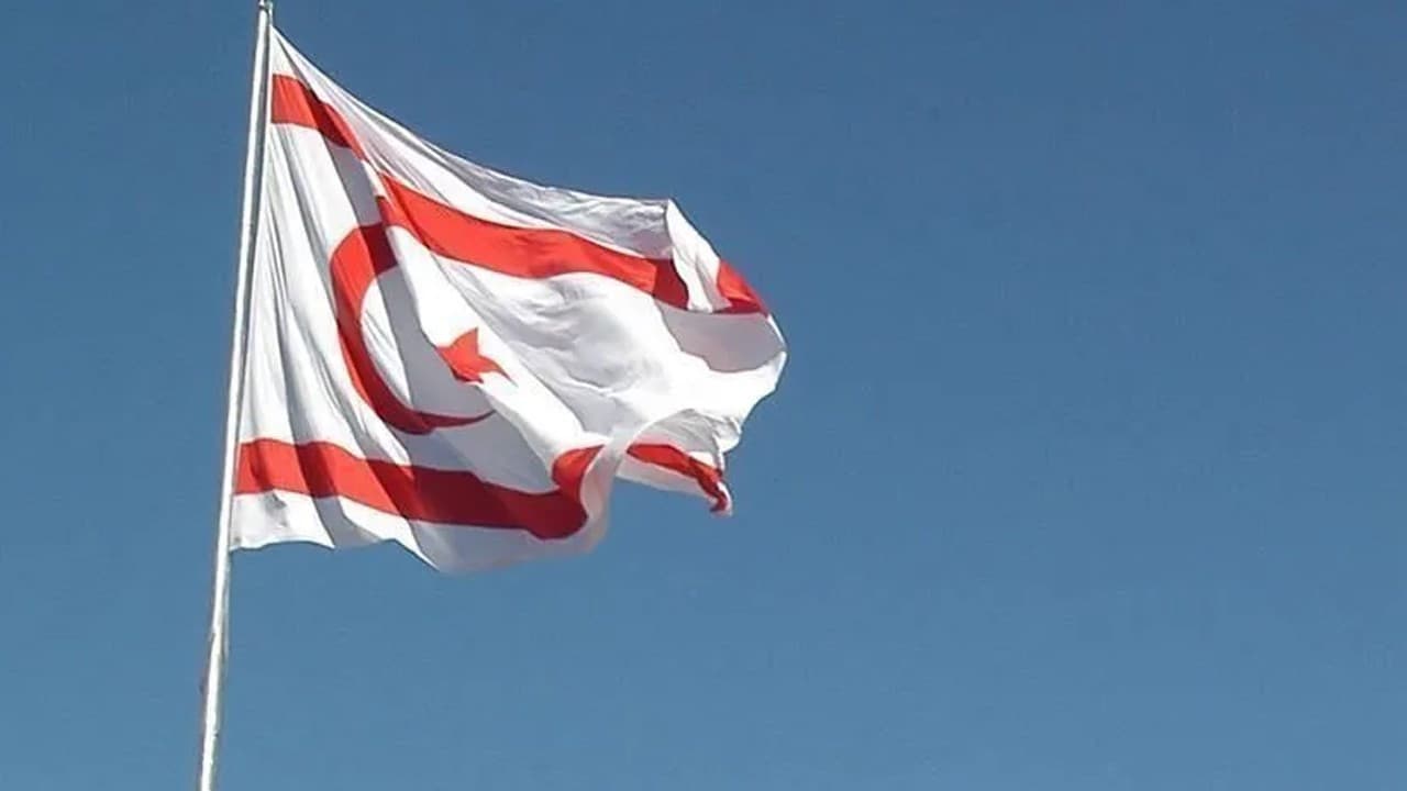 KKTC, Avrupa Parlamentosu'nun Türkiye kararını kınadı