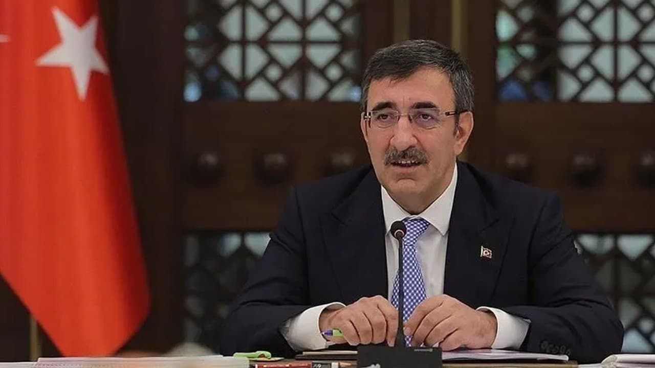 Cevdet Yılmaz, Srebrenitsa Soykırımı'nı anma etkinliğine katıldı
