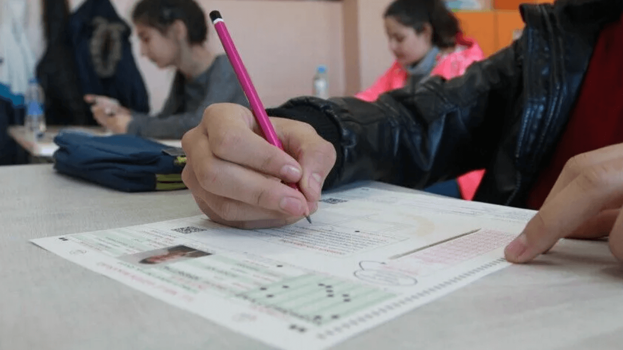 2026 LGS tercihleri başladı: Merkezi ve yerel yerleştirme nasıl yapılır?
