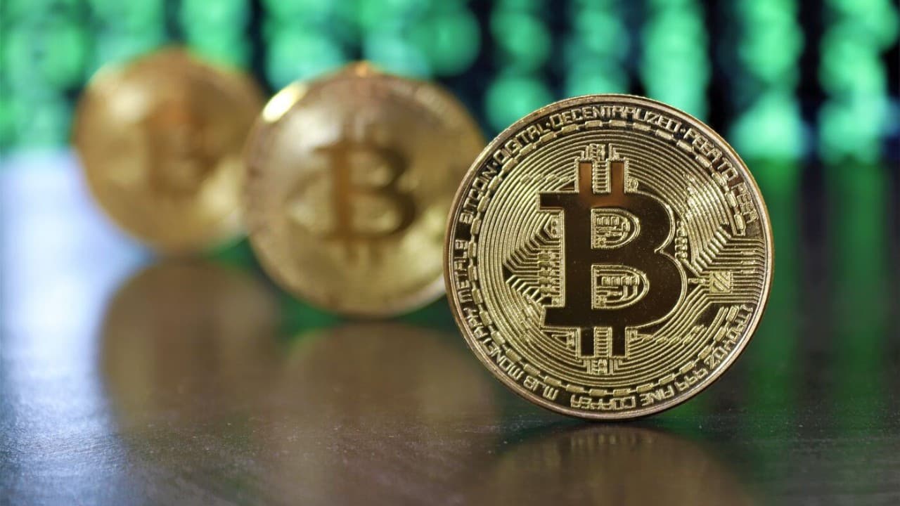 Bitcoin'de kritik seviye: 65 bin 600 dolar aşılırsa hareketlenme olabilir