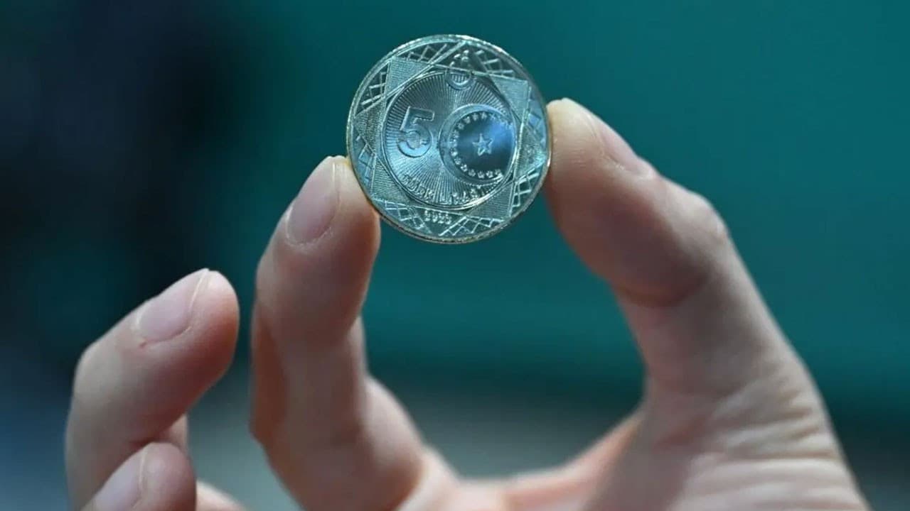 15 Temmuz'un 10. yılı için özel 5 lira basıldı