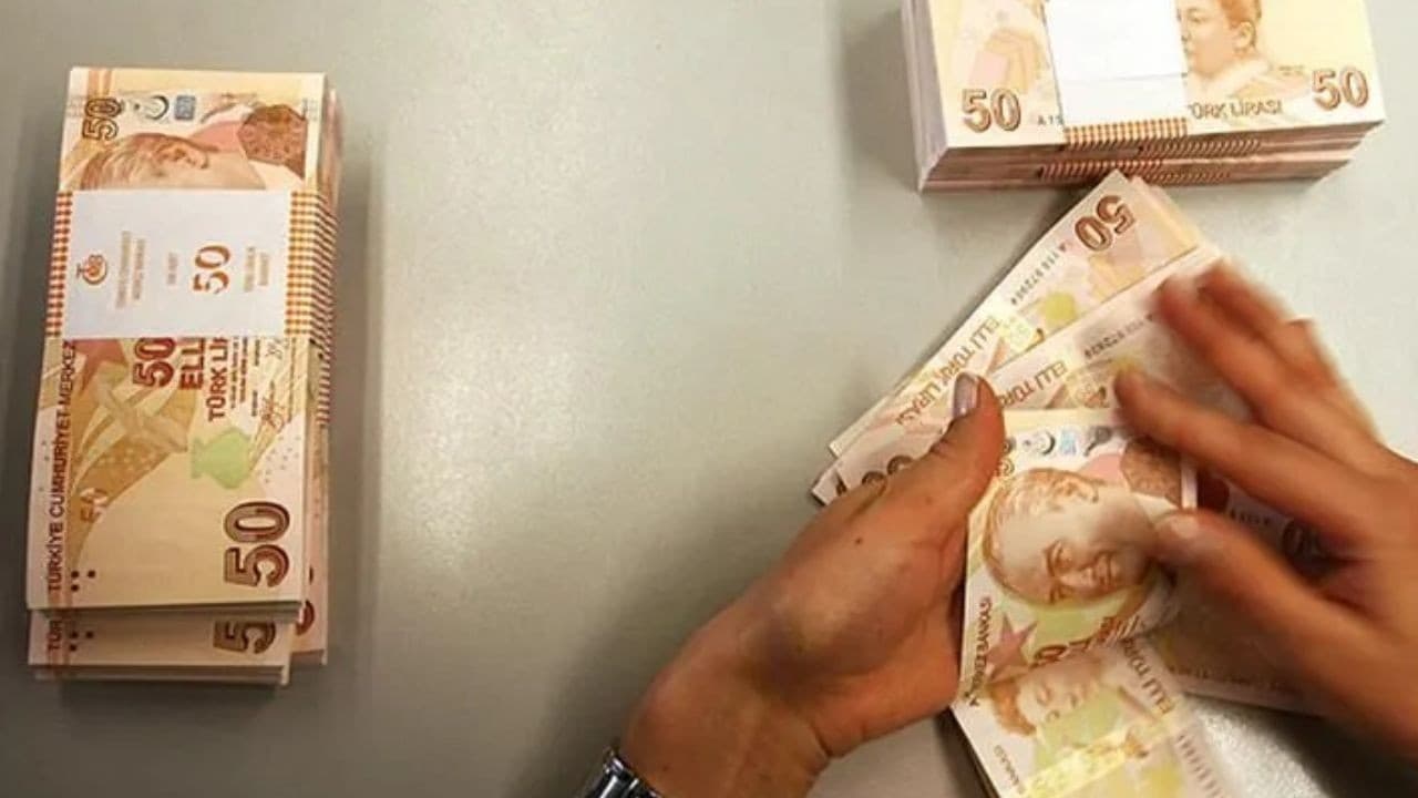 Memur emeklileri maaş farkını bekliyor