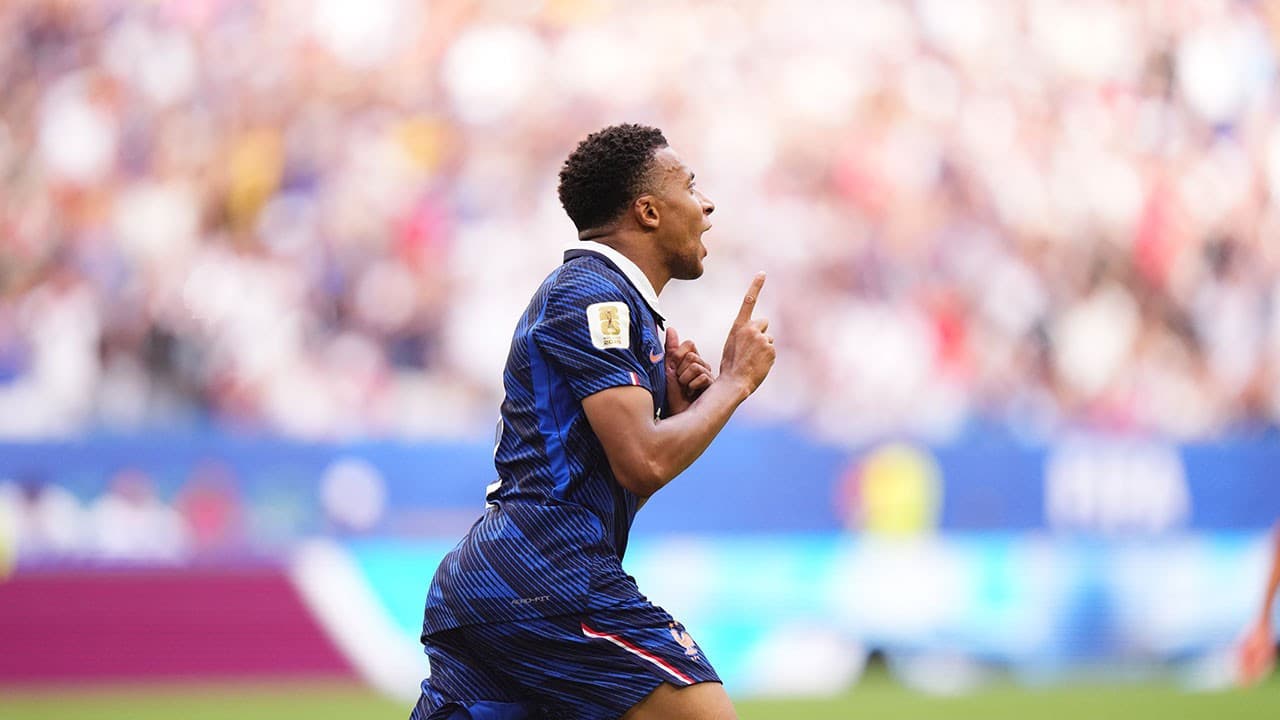 Mbappe, Dünya Kupası'nda Messi'yi geçerek gol krallığını ele geçirdi
