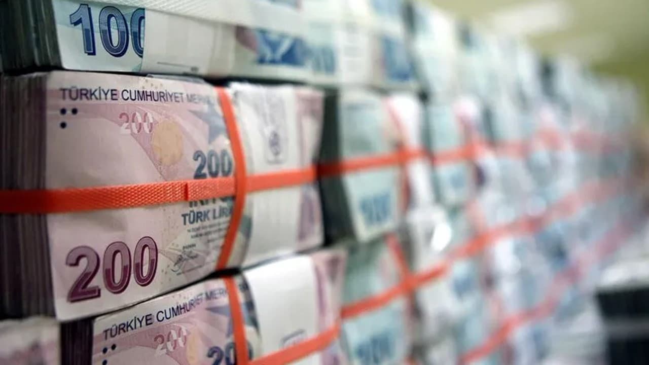 Merkezi yönetimin brüt borç stoku 15 trilyon liraya yaklaşıyor