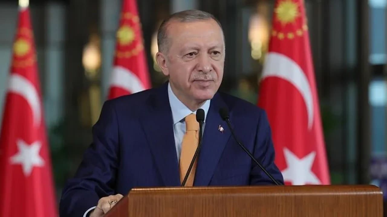 Cumhurbaşkanı Erdoğan, Letonya Cumhurbaşkanı Rinkevics ile telefonla görüştü