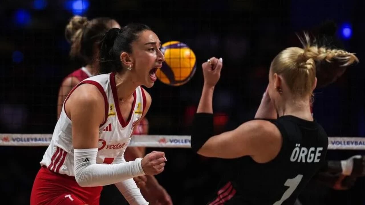Filenin Sultanları Çin ile Yarı Finalde Karşılaşıyor