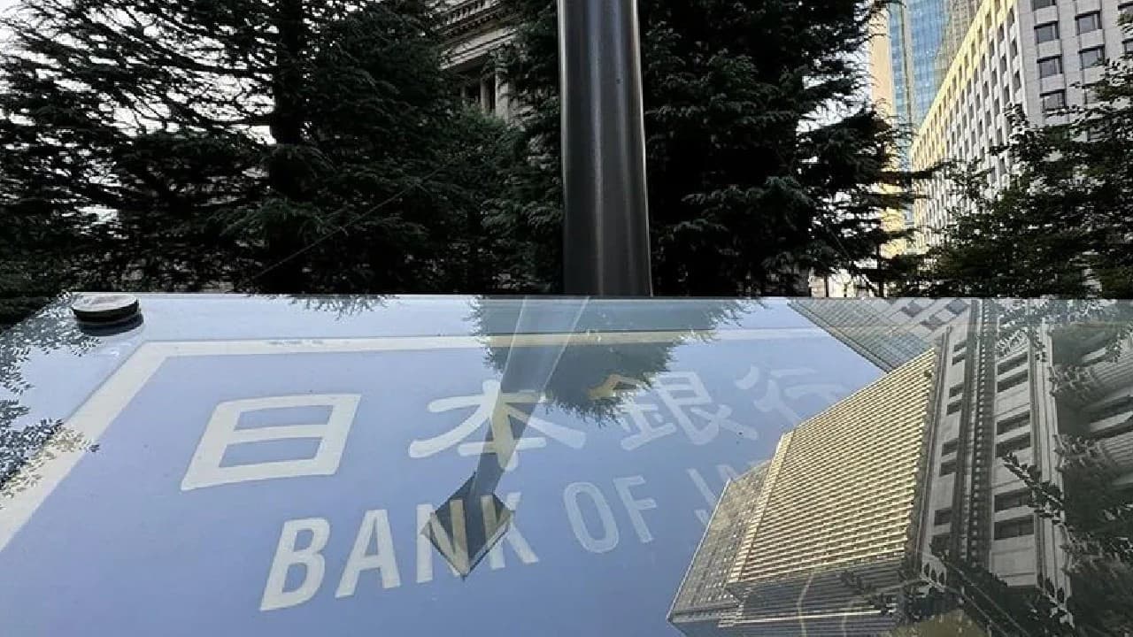 Japonya'nın 370 trilyon yenlik ekonomi planı piyasalarda endişe yarattı