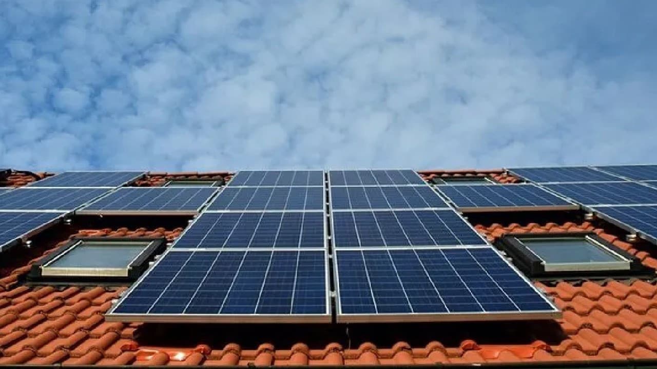Güneş panelleriyle ilgili yangın uyarısı yapıldı