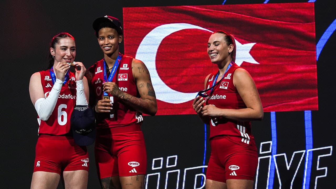 Filenin Sultanları, VNL şampiyonluğuyla 1 milyon dolar kazandı
