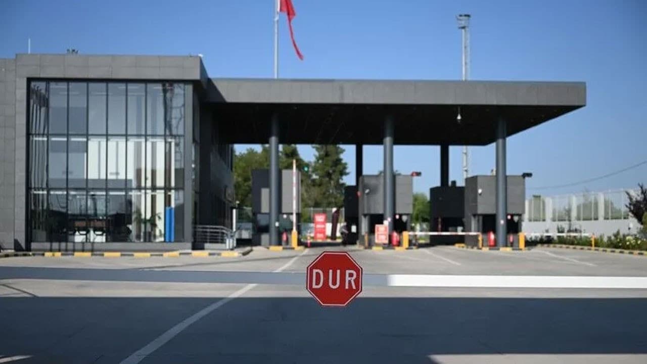 Türkiye-Yunanistan sınır kapılarındaki araç geçişleri normale döndü