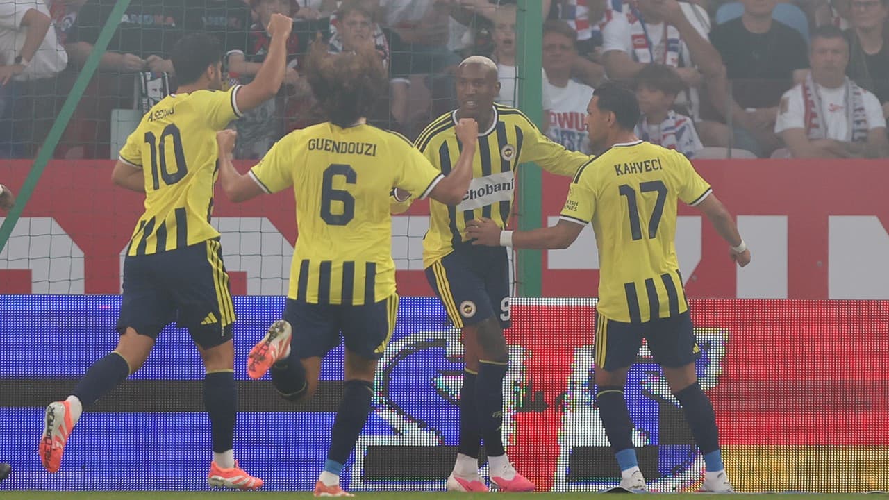 TFF, Fenerbahçe'yi 3. eleme turuna yükselmesi dolayısıyla kutladı