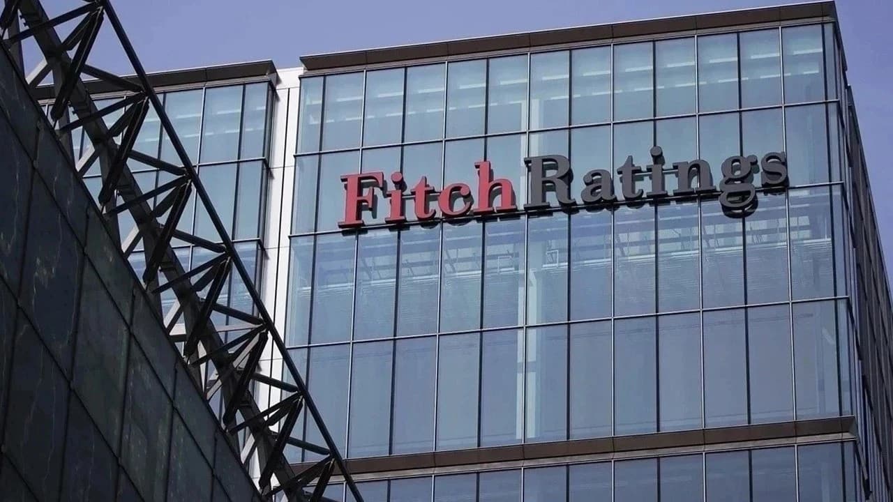 Fitch, Türk bankalarının kârlılık ve sermaye oranlarının düştüğünü açıkladı