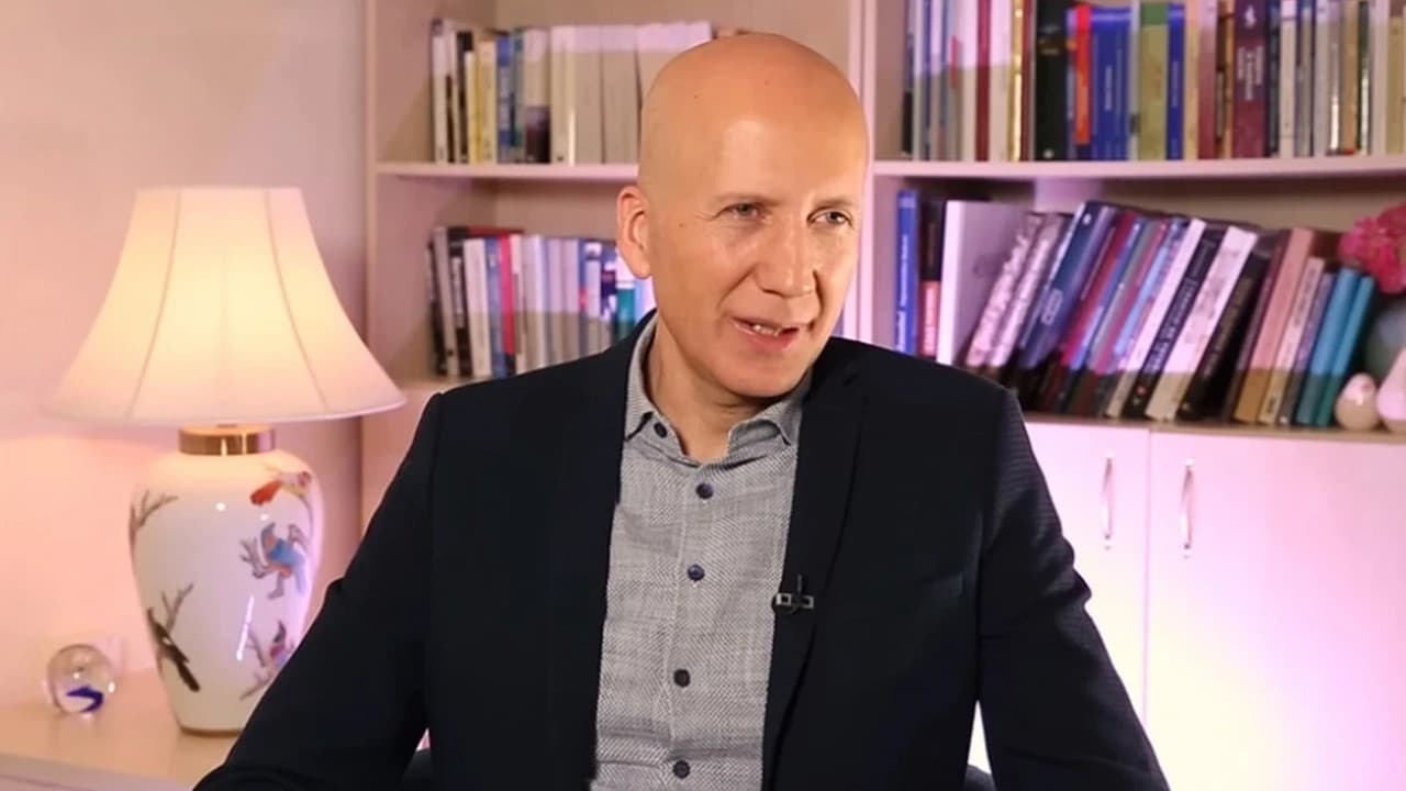 Hakan Kara: Fed'in faiz artırımı için 10 yıl sonra benzer sinyaller geldi