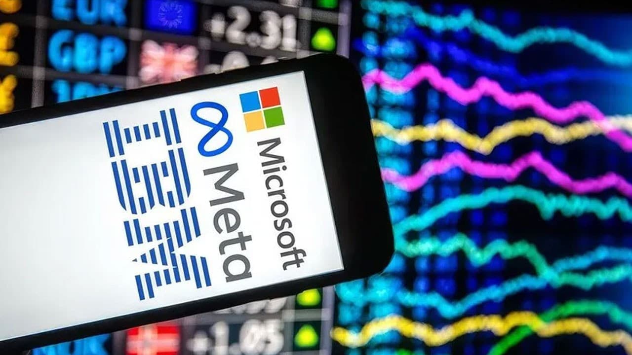 Teknoloji devleri arasında farklı sonuçlar: Meta'nın kârı düştü, Microsoft büyüdü