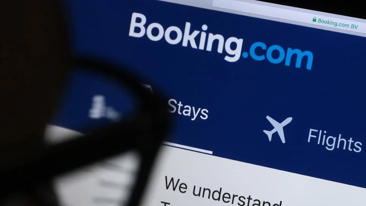 Booking.com Türkiye'de yeniden faaliyet gösterecek