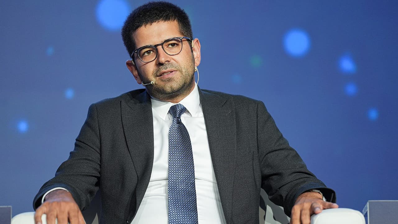 Dağlıoğlu: Yapay zeka yatırımları ABD ve Çin'de yoğunlaşıyor
