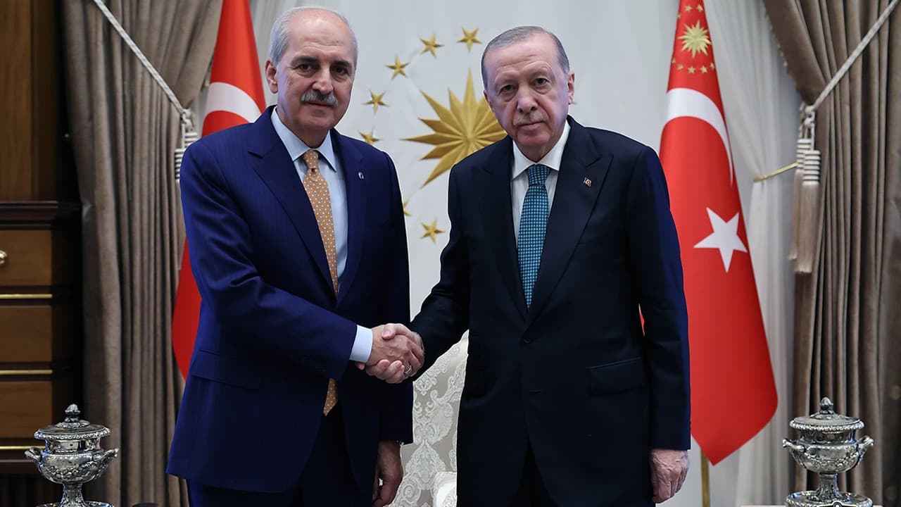 Cumhurbaşkanı Erdoğan, TBMM Başkanı Kurtulmuş'u kabul etti
