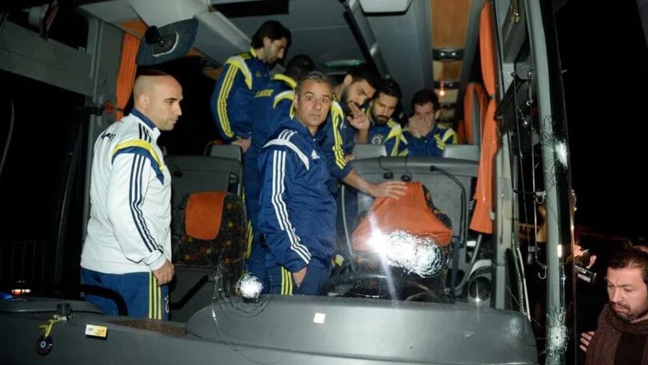 Fenerbahçe otobüsüne saldırı soruşturmasında 5 kişi gözaltına alındı